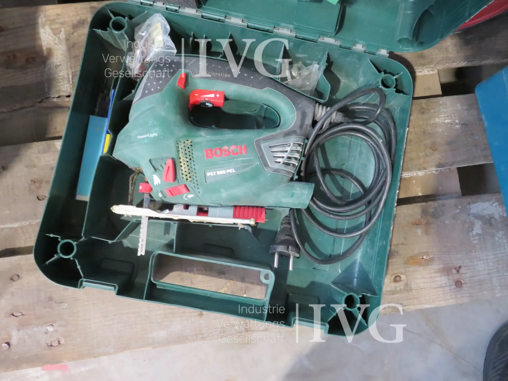 Stichsäge BOSCH PST 900 PEL